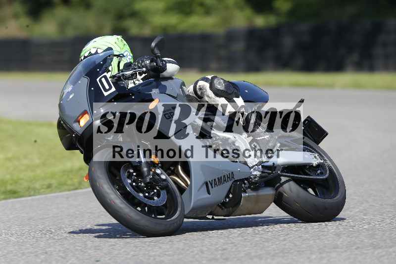 /44 09.08.2025 Plüss Moto Sport ADR/Freies Fahren/0